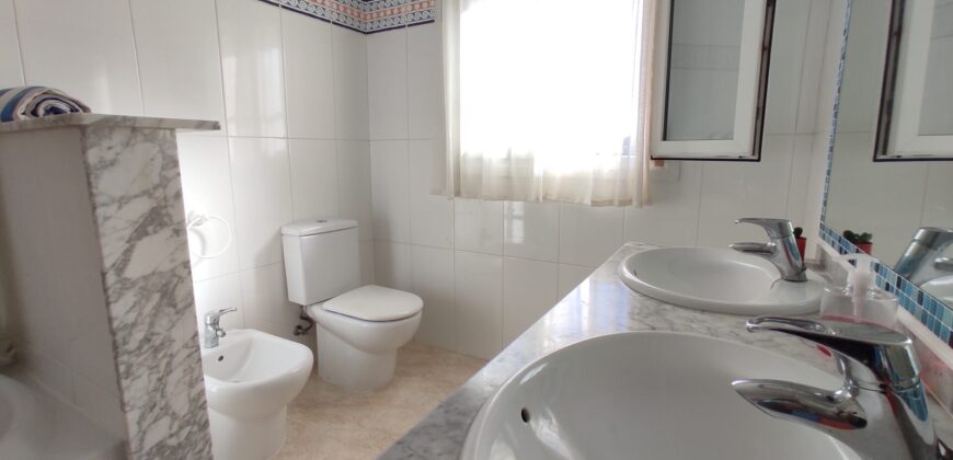 CHALET CERCA DEL MAR