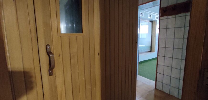 GRAN CASA PAREADA EN COSTA SUR
