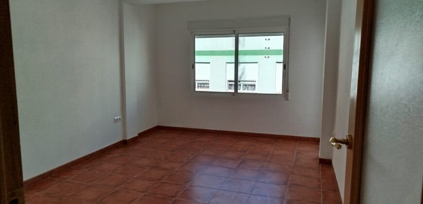 PISO EN PLENO CENTRO