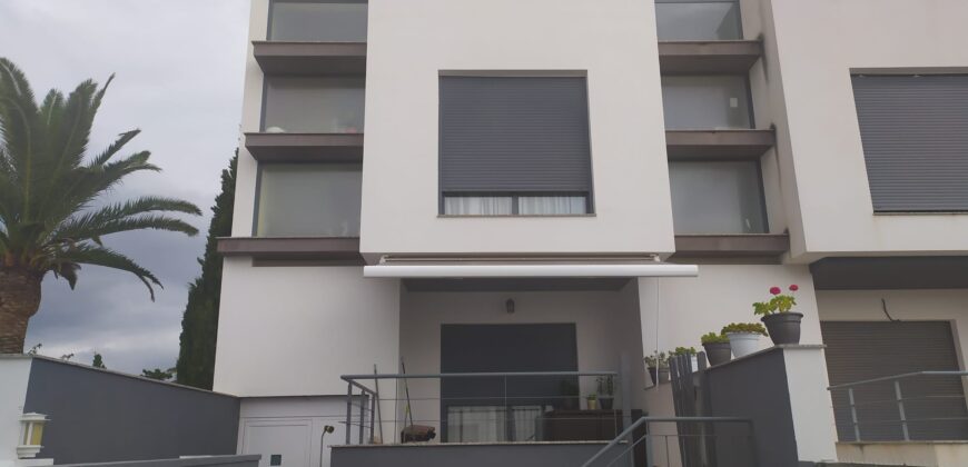 CASA PAREADA EN COSTA NORTE