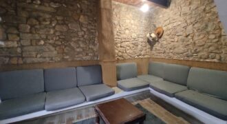 CASA EN LA JANA