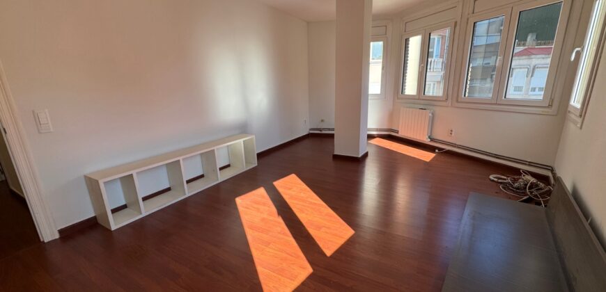 PISO CÉNTRICO EN VINARÒS