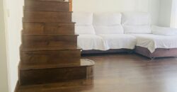 CASA ADOSADA A POCOS MINUTOS DE LA PLAYA Y CENTRO