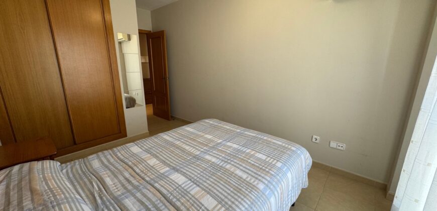 PISO A ESCASOS METROS DE LA PLAYA