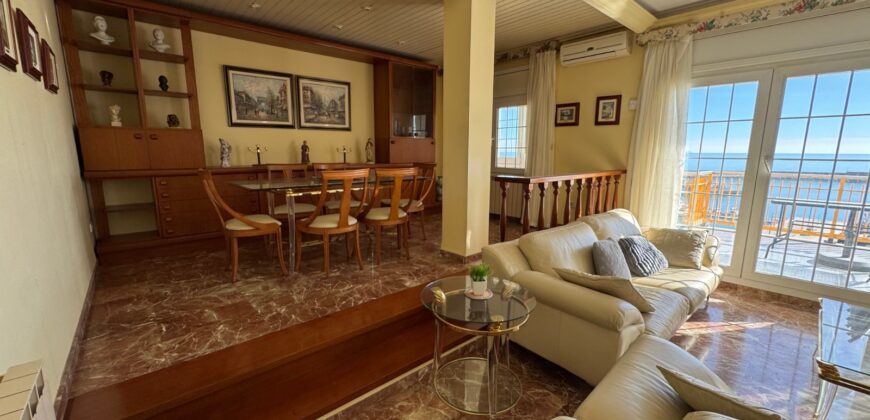 PISO PRIMERA LÍNEA DE MAR