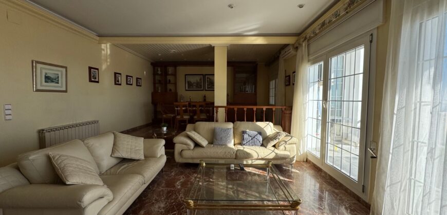 PISO PRIMERA LÍNEA DE MAR