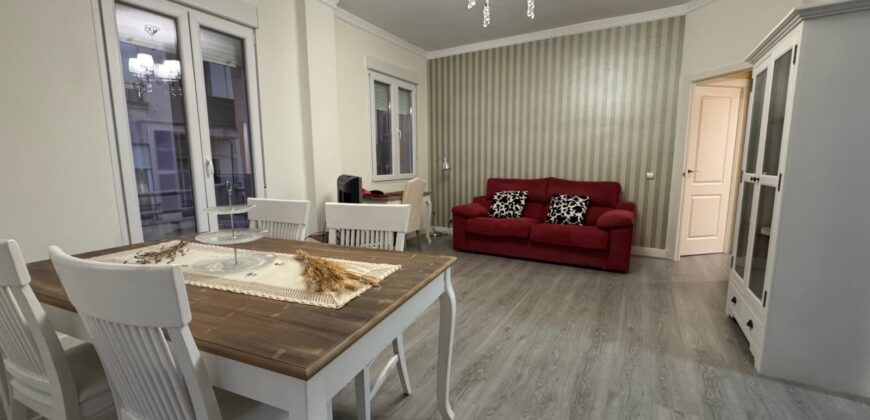 PISO EN PLENO CENTRO A POCOS METROS DE LA PLAYA