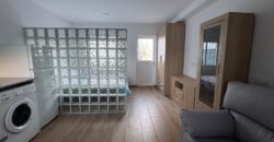 ESTUDIO A POCOS METROS DE LA PLAYA