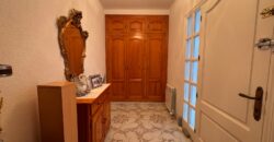 CHALET CON 7757 M² DE PARCELA