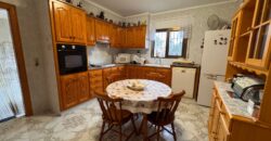 CHALET CON 7757 M² DE PARCELA