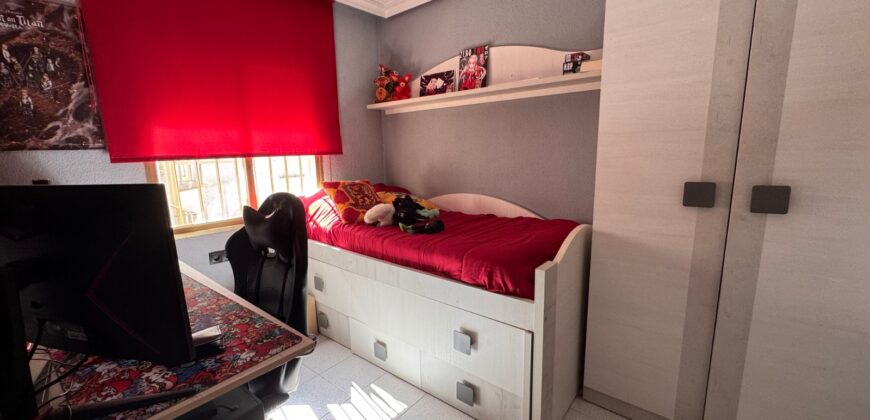 CASA ADOSADA EN VINAROS