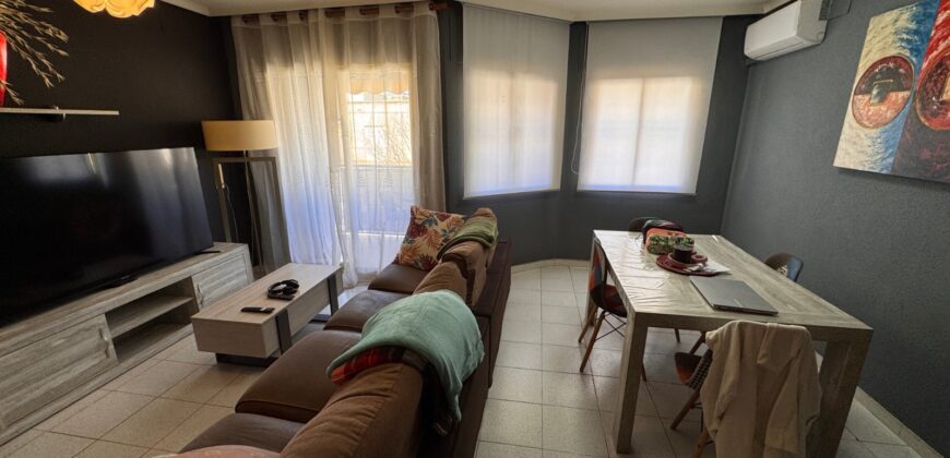 CASA ADOSADA EN VINAROS