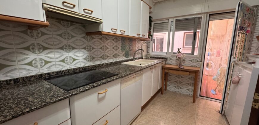 PISO CÉNTRICO EN VINARÒS