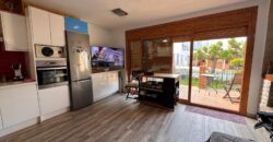 CASA ADOSADA EN COSTA NORTE