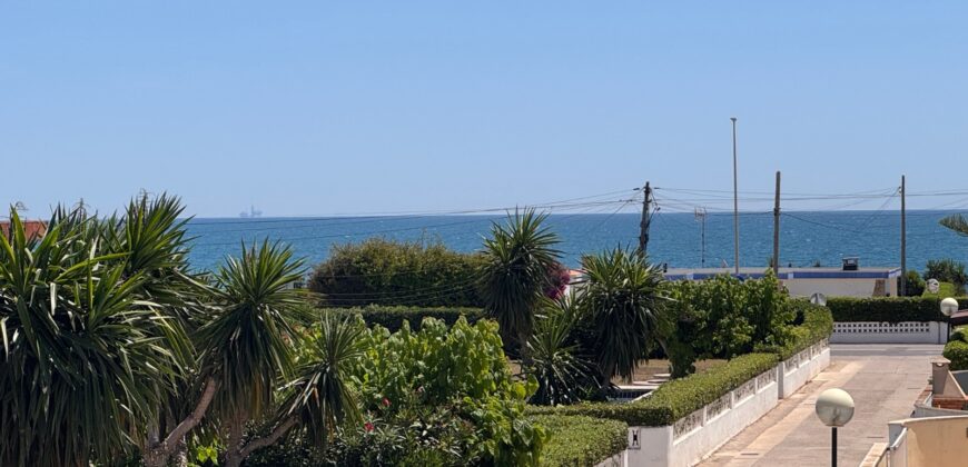 CASA PAREADA EN COSTA SUR