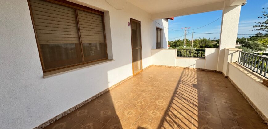 CHALET INDEPENDIENTE EN BENICARLO