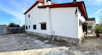 CHALET INDEPENDIENTE EN BENICARLO