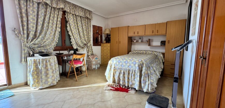 CHALET INDEPENDIENTE EN BENICARLO