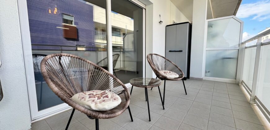 PISO CON PISCINA COMUNITARIA