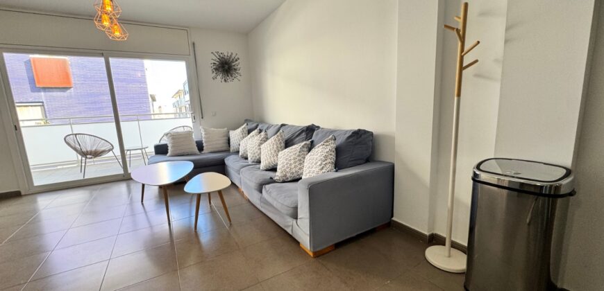 PISO CON PISCINA COMUNITARIA