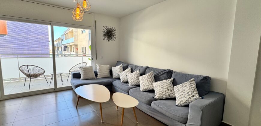 PISO CON PISCINA COMUNITARIA